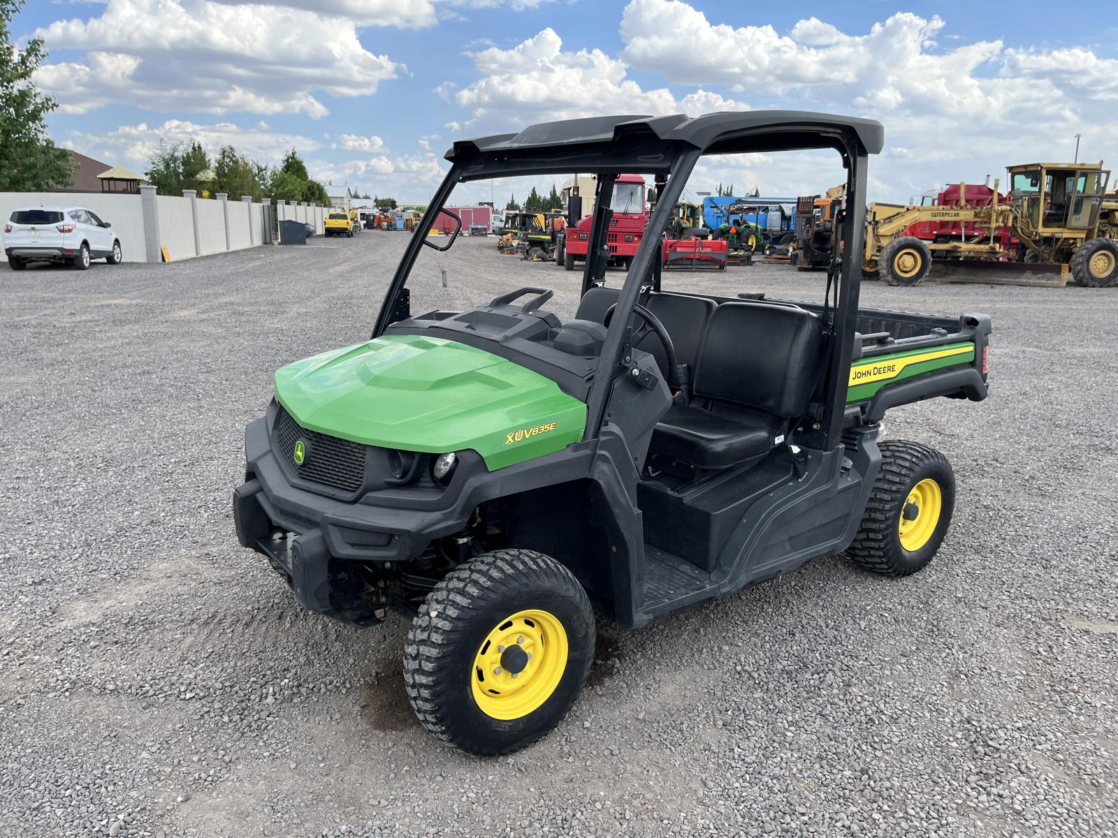 ./imagenes/INVOICE/2019/18255/JOHN DEERE XUV835E (12).JPG